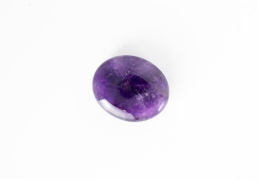 Amethyst Handschmeichler Massagestein Ø 29 - 43 mm aus Brasilien, AA-Qualität, handgeschliffen, für Stressabbau und geistige Klarheit